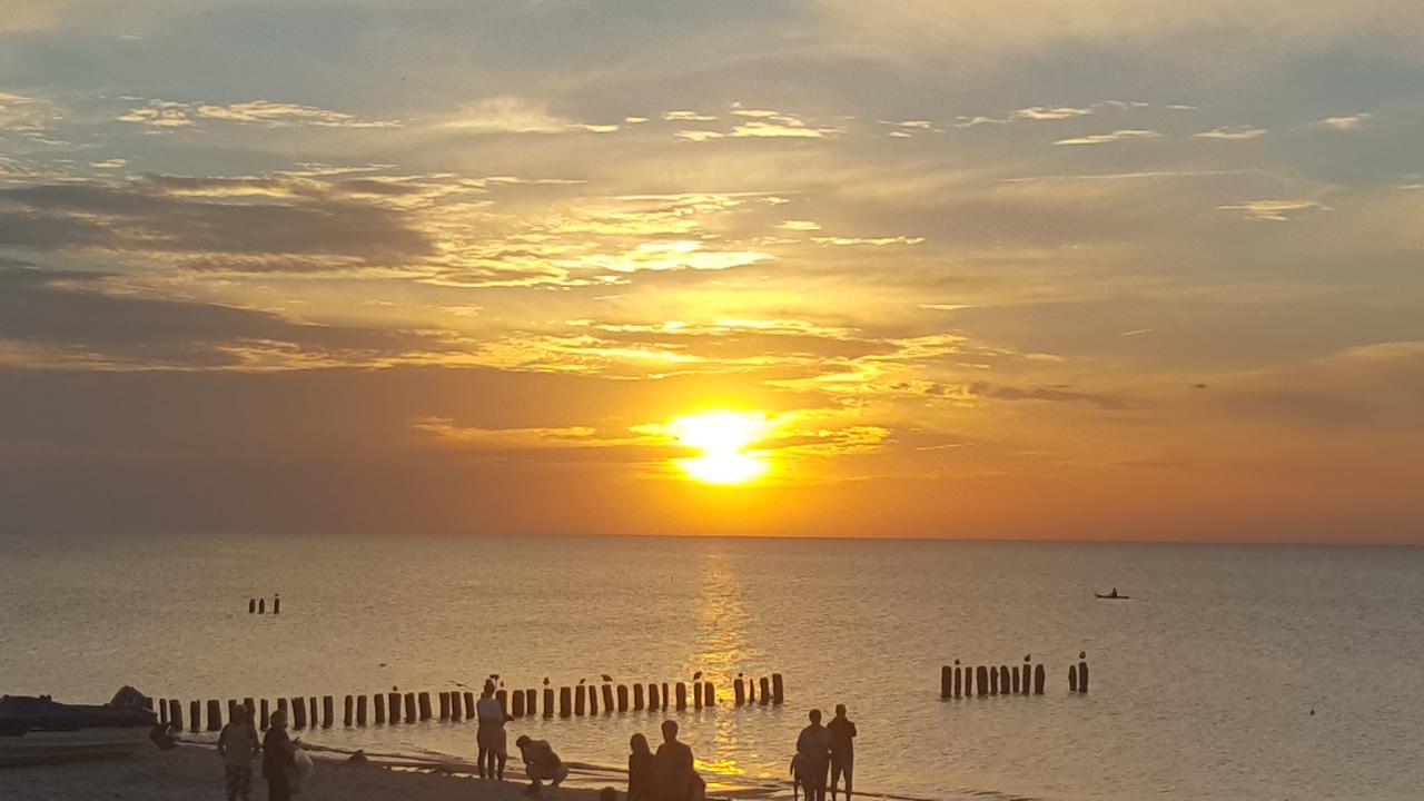 Riwiera Mielno  Buitenkant foto